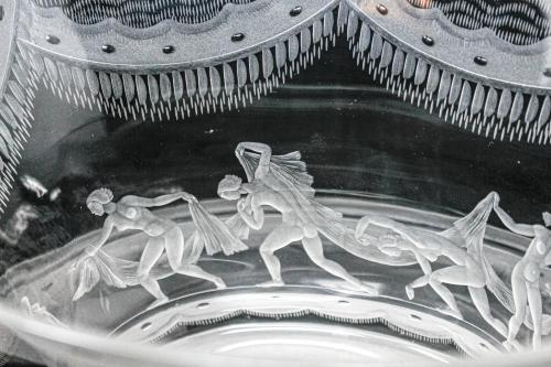 CENTRO Y PLATO EN CRISTAL TALLADO