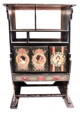 358 - ORIGINAL MUEBLE MUSIQUERO FDO. GUARDIOLA