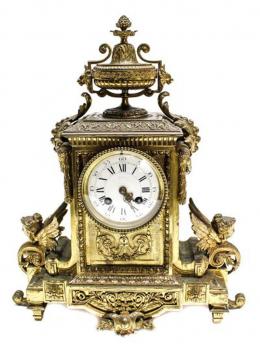 826 - RELOJ DE SOBREMESA ESTILO LOUIS XVI