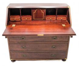 365 - MUEBLE ESCRITORIO DE BARCO