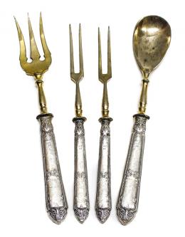 790 - CONJUNTO DE CUBIERTOS DE SERVICIO CIRCA 1900
