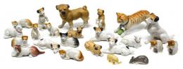 511 - LOTE DE FIGURAS DE ANIMALES EN BISCUIT