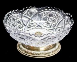 23 - CENTRO DE MESA EN CRISTAL Y PLATA