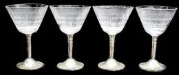 26 - CONJUNTO DE DOCE COPAS DE CAVA EN CRISTAL Y PLATA