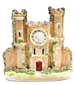 453 - "CASTILLO" EN PORCELANA STAFFORDSHIRE