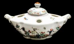 525 - TINTERO EN PORCELANA DE CHANTILLY