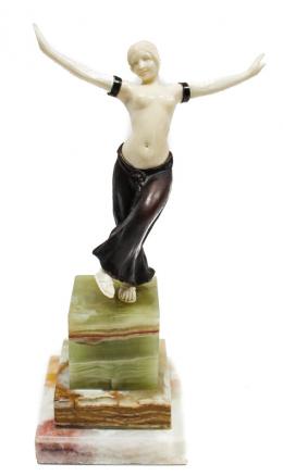 839 - FIGURA CRISOELEFANTINA "BAILARINA"