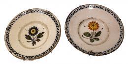 477 - DOS PLATOS CATALANES DE "BANYOLES" CIRCA 1800