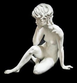 485 - FIGURA EN BISCUIT KAISER "MUCHACHA SENTADA"