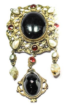 79 - BROCHE DE ESTILO BARROCO