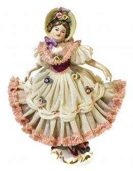 517 - FIGURA EN PORCELANA DE DRESDEN