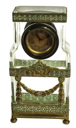 825 - RELOJ DE SOBREMESA ESTILO IMPERIO