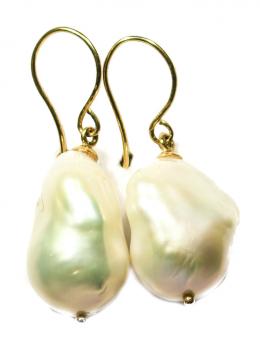 135 - PENDIENTES CON PERLAS BARROCAS