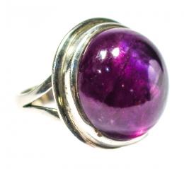 73 - ANILLO DE PLATA CON AMATISTA
