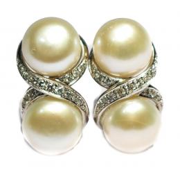 131 - PENDIENTES CON BRILLANTES Y PERLAS