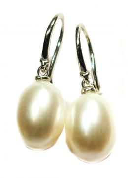 133 - PENDIENTES CON PERLA PERILLA