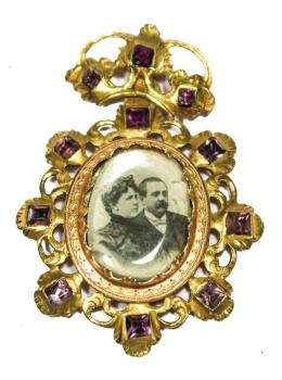 124 - COLGANTE RELICARIO DEL S.XIX
