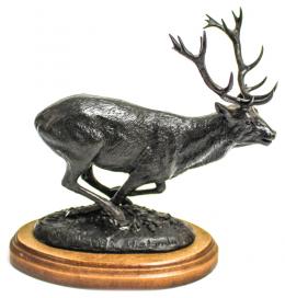 889 - FIGURA EN BRONCE PATINADO "CIERVO"