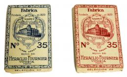 194 - DOS BARAJAS DE NAIPES DE 1910-1930