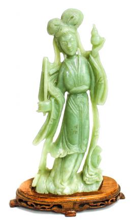 443 - FIGURA EN JADE "GEISHA CON CALABAZA"
