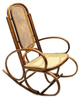 355 - MECEDORA ESTILO THONET