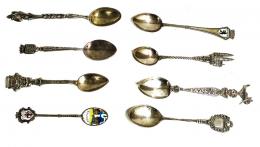 800 - OCHO CUCHARITAS DE COLECCIÓN