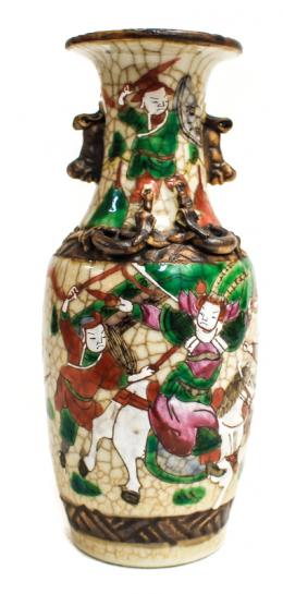 467 - JARRÓN DE PORCELANA ORIENTAL