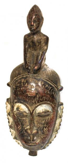 1055 - MASCARA AFRICANA "BAULÉ"