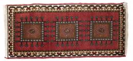 4 - ALFOMBRA ORIENTAL DE PASILLO