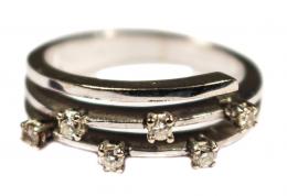 83 - ANILLO CON BRILLANTES