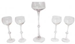 28 - CONJUNTO DE CINCO COPAS DECORATIVAS