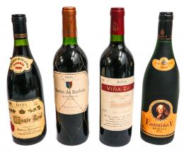 1077 - CUATRO BOTELLAS DE RIOJA