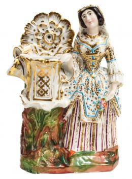 449 - "DAMA" FIGURA EN PORCELANA FINALES DEL SIGLO XIX