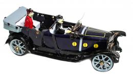 212 - COCHE DE HOJALATA
