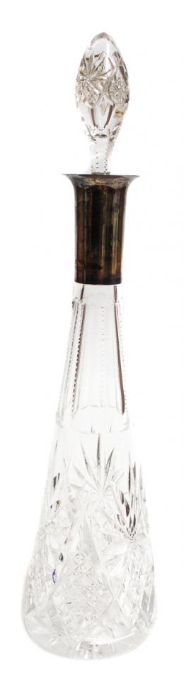 18 - BOTELLA LICORERA EN CRISTAL Y PLATA. AÑOS 40