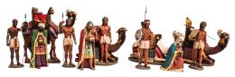 906 - CONJUNTO DE FIGURAS DE BELÉN DANIEL J. URSUEGUIA