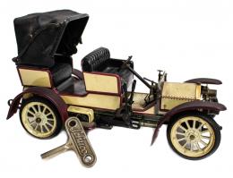 213 - COCHE SCHUCO A CUERDA