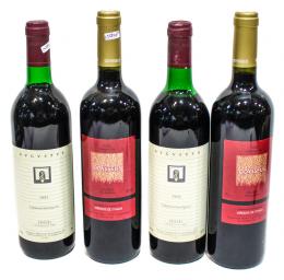975 - CUATRO BOTELLAS DE VINO