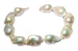 189 - PULSERA DE PERLAS BARROCAS