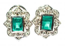 160 - PENDIENTES CON ESMERALDA Y BRILLANTES