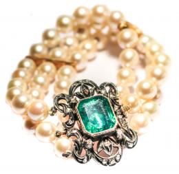 190 - PULSERA DE PERLAS CON ESMERALDA