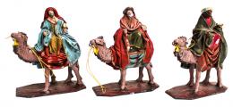 1070 - TRES FIGURAS DE "REYES MAGOS"