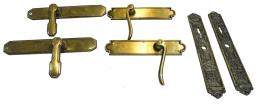 980 - LOTE DE TIRADORES EN BRONCE