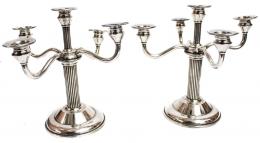 823 - PAREJA DE CANDELABROS EN PLATA PRIMERA MITAD S.XX