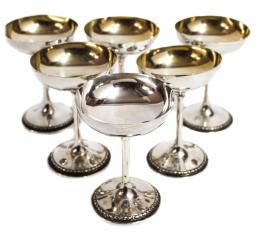 775 - CONJUNTO DE SEIS COPAS DE CAVA EN PLATA