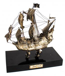 751 - CARAVELA EN PLATA