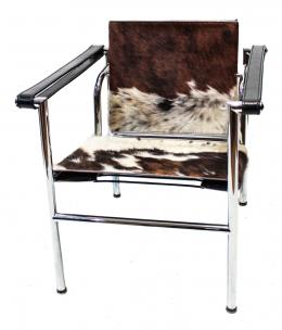 379 - SILLON "LE COURBUSIER"