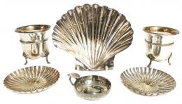 897 - LOTE VARIADO DE METAL PLATEADO