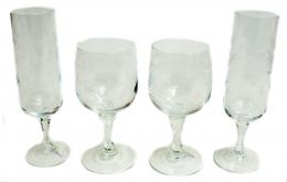 27 - CONJUNTO DE COPAS GRABADAS