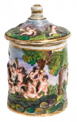 1322 - TARRO EN PORCELANA NAPOLITANA